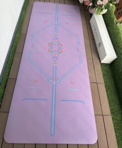 Thảm tập yoga Clover xơ dừa (hoa văn) - Màu Tím nhạt